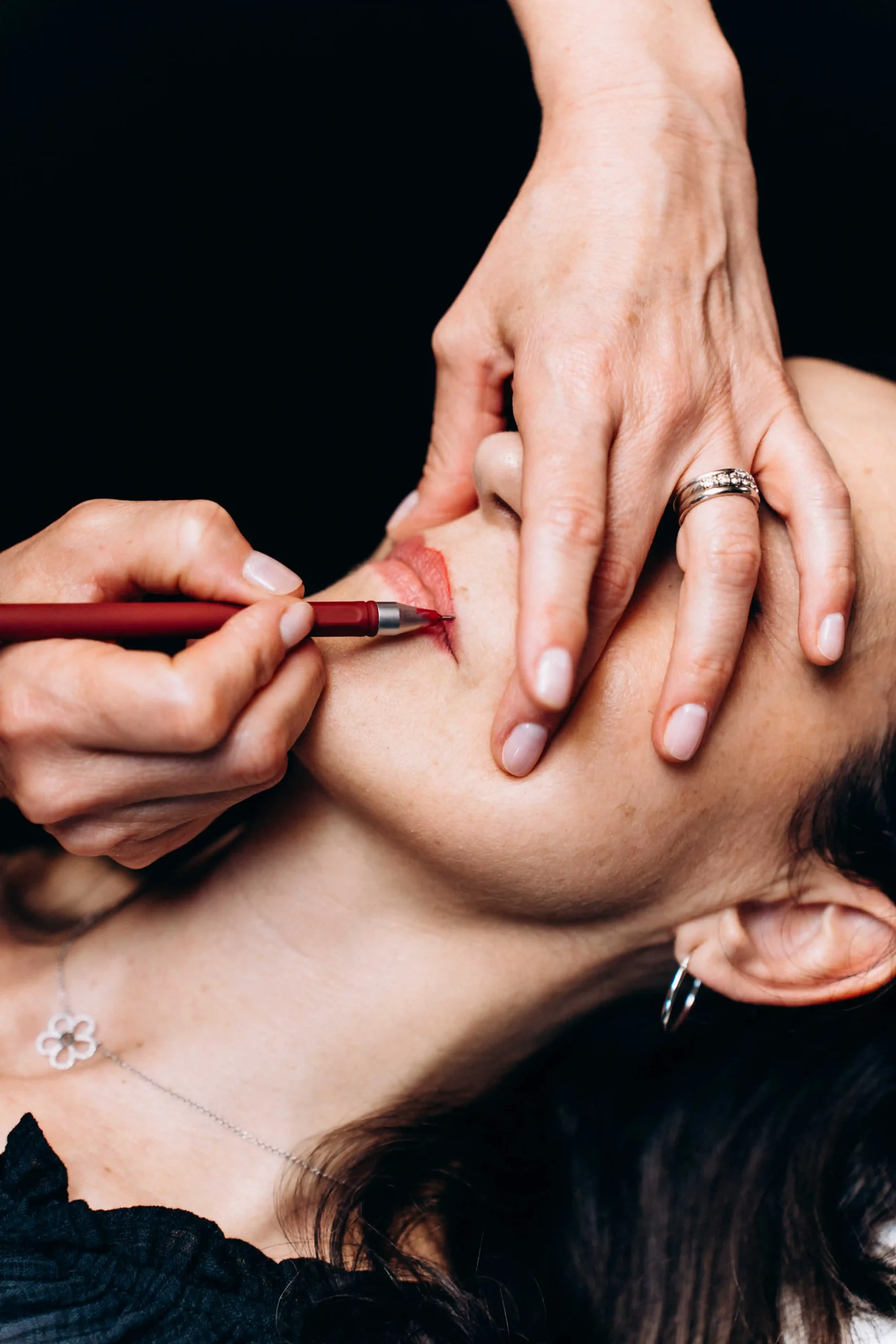 L’Instant Sublime de la Femme Pressée